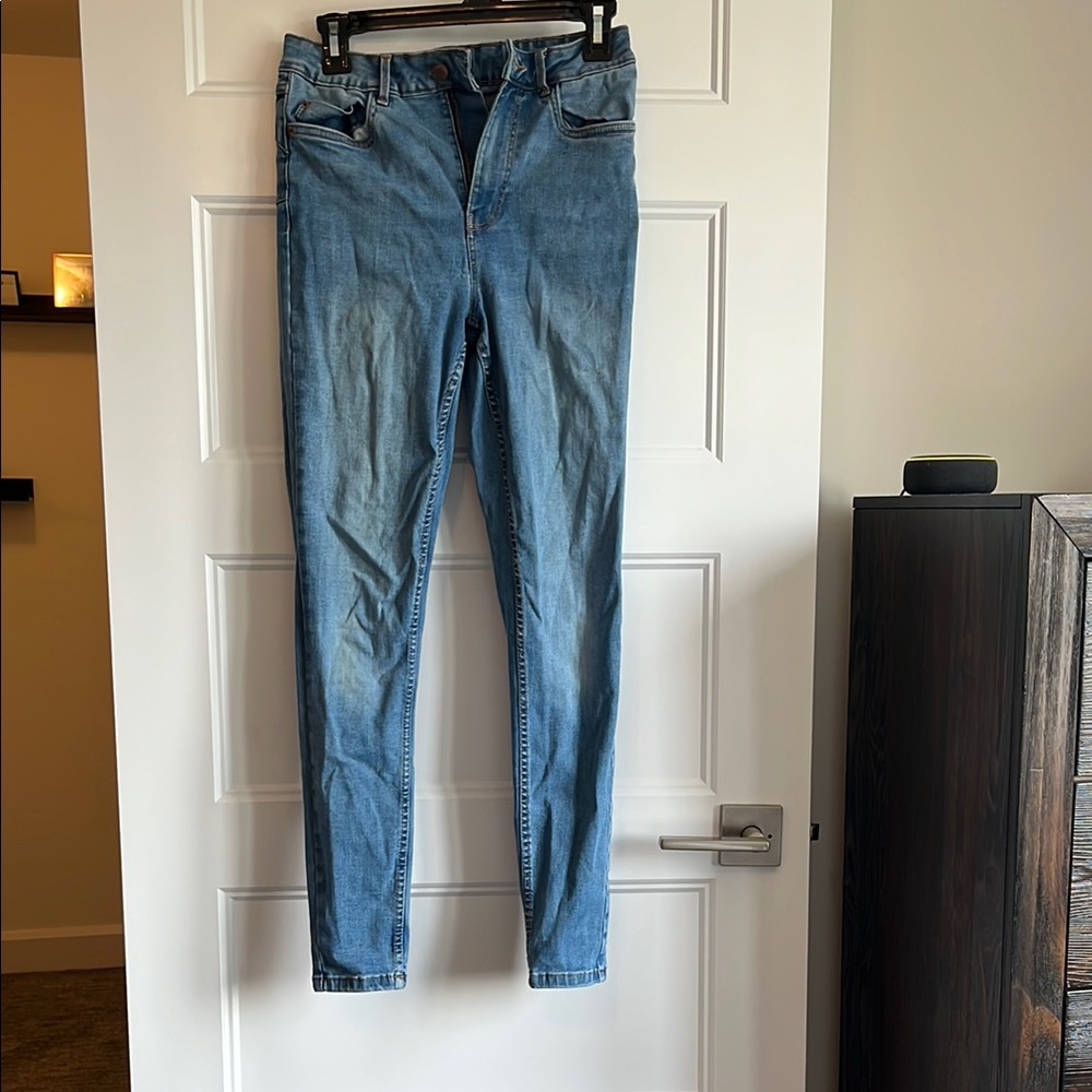 New Look “Lift & Shape” Women's Light Blue Skinny Jeans
